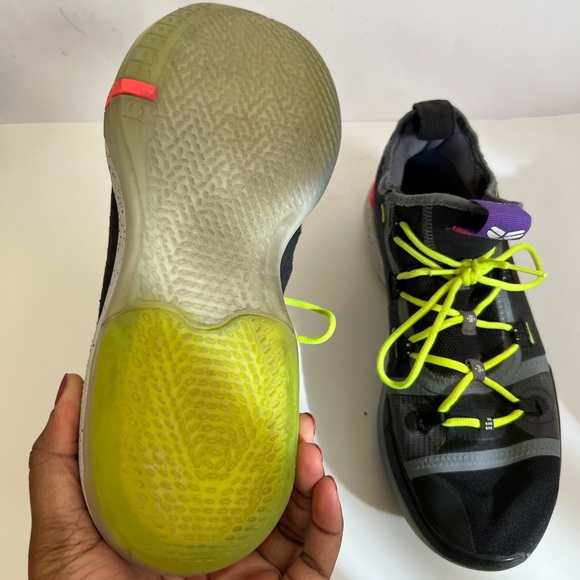 Nike Kobe exodus mens 10 multi colour sneakers.. - Picture 8 of 9